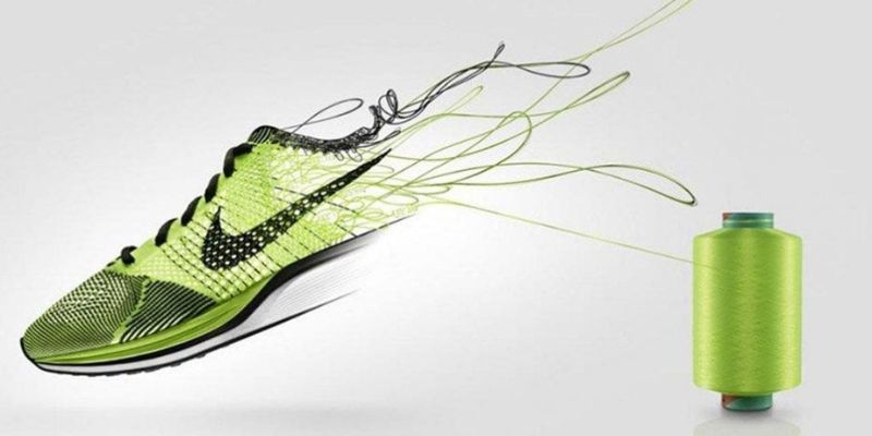 Công nghệ hiện đại Flyknit giúp giày của Nike trở nên siêu nhẹ và thoáng mát